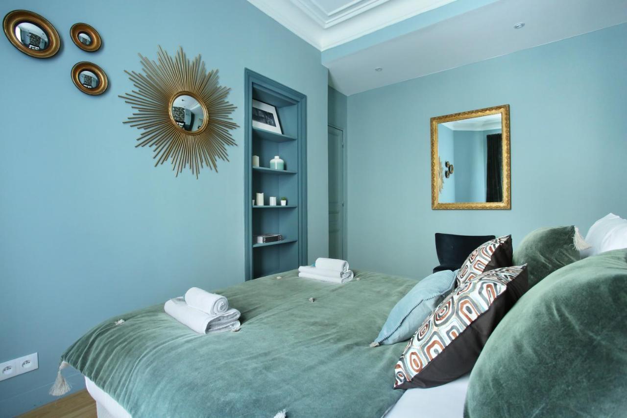Apartment Champ De Mars - Tour Eiffel By Studio Prestige Paris Eksteriør billede